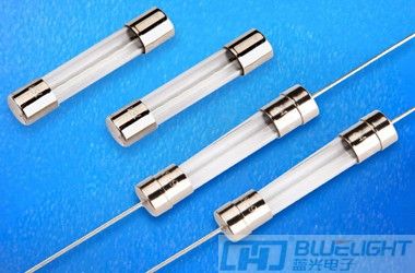 U6F系列/Φ6.35X32玻璃管快斷保險(xiǎn)絲